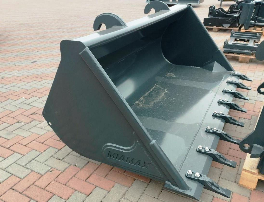 Ковш строительный для Manitou foto 1