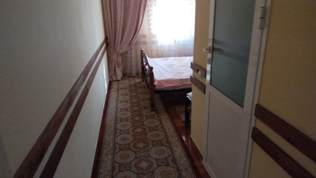 Hai la Vadul lui Vodă! Avem bazin, terasă, hotel și frigărui gustoși foto 6