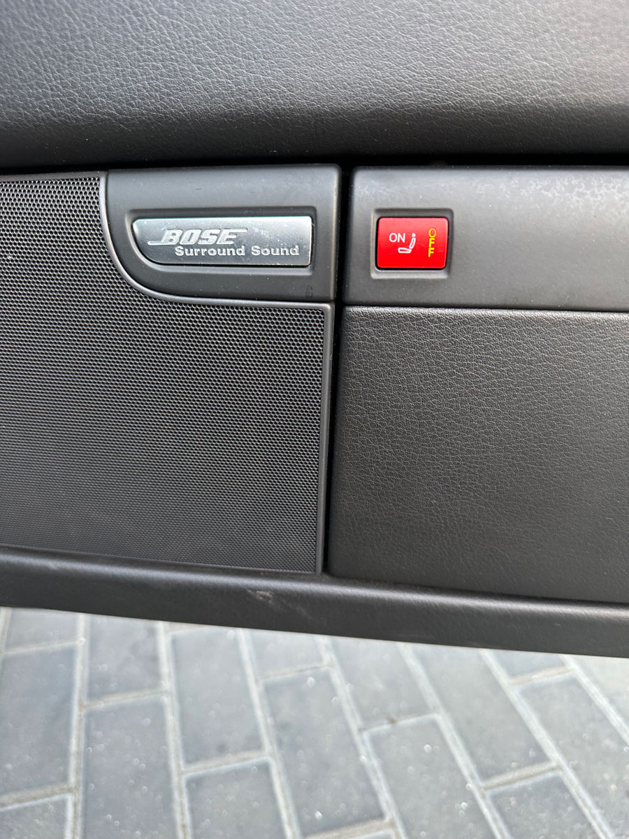 Audi A8 foto 7