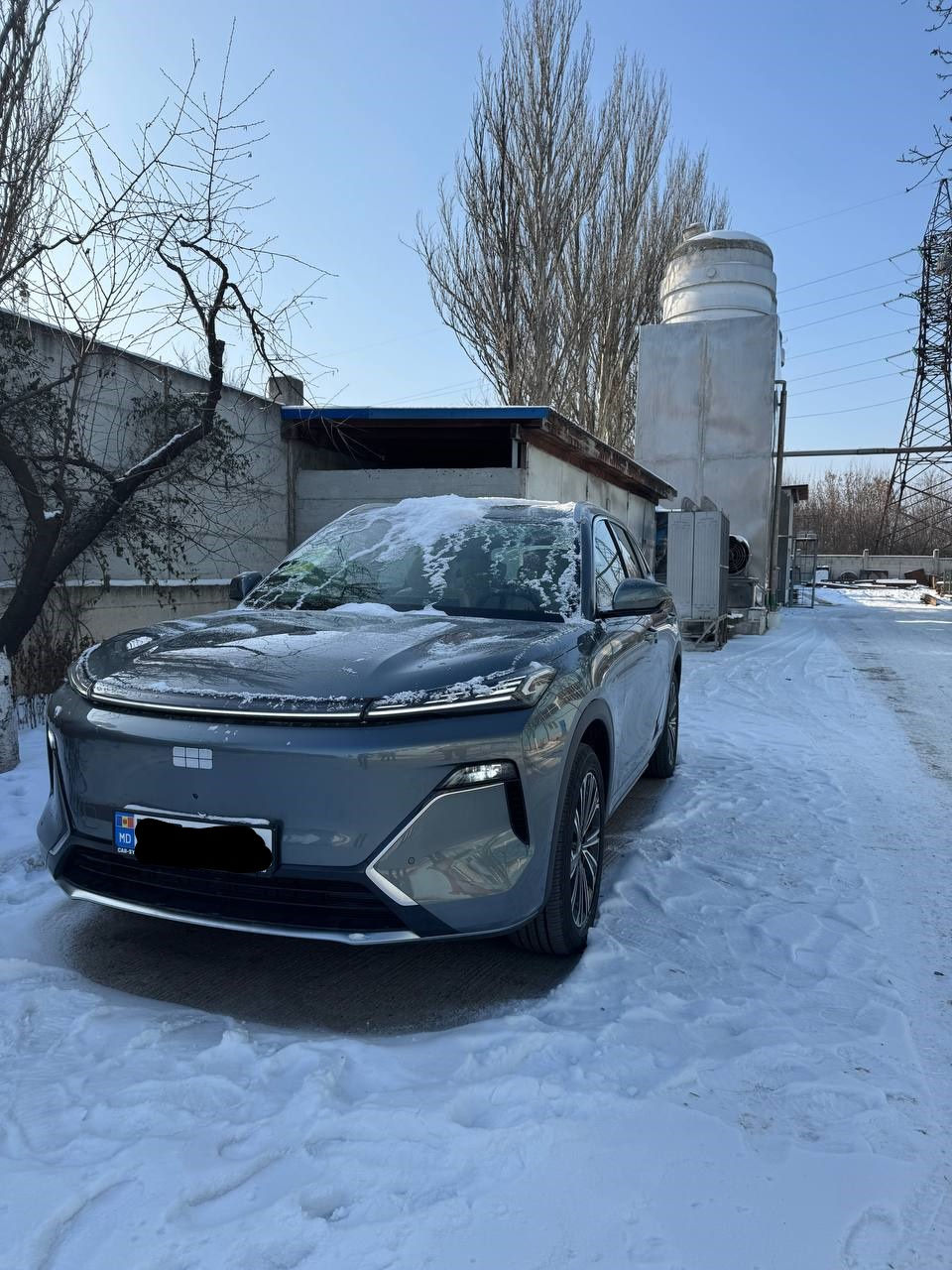 Geely Galaxy Starship 7 2024 г. с пробегом 12 км, Плагин-гибрид (бензин), 20500 €