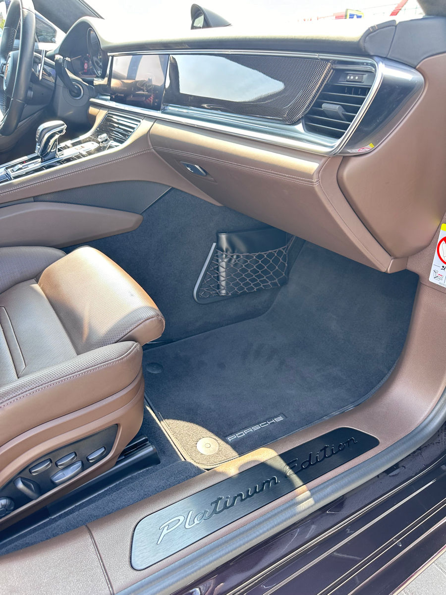 Porsche Panamera foto 14