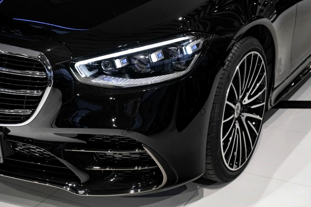 R18 Mercedes style фото 1