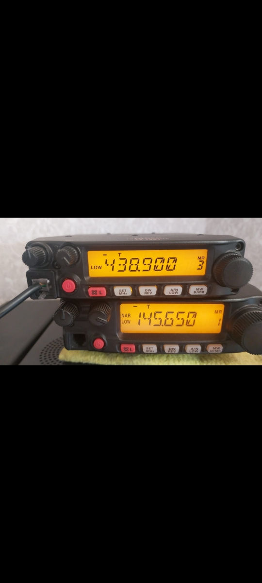 Yaesu  Ft -1907   400/470 Мгц  Нов. foto 0