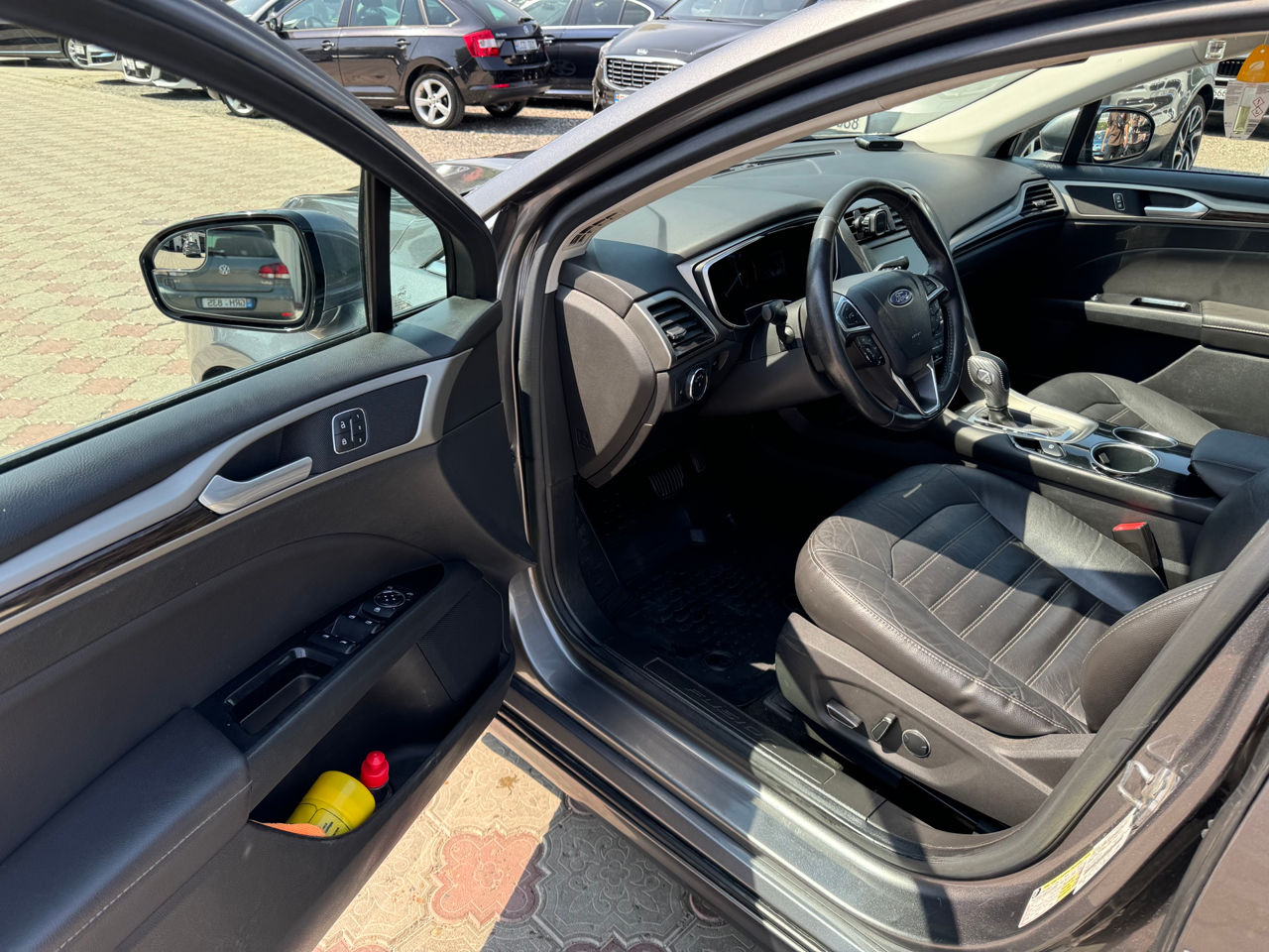 Ford Fusion foto 6