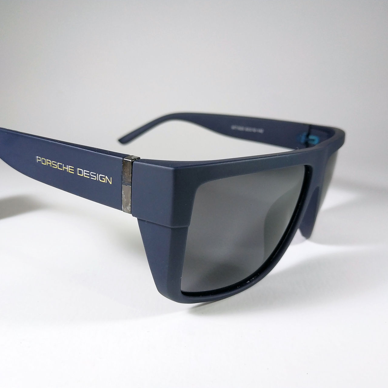 Ochelari de soare Porsche Design în husă de ochelari originală. Made in Italy  foto 7