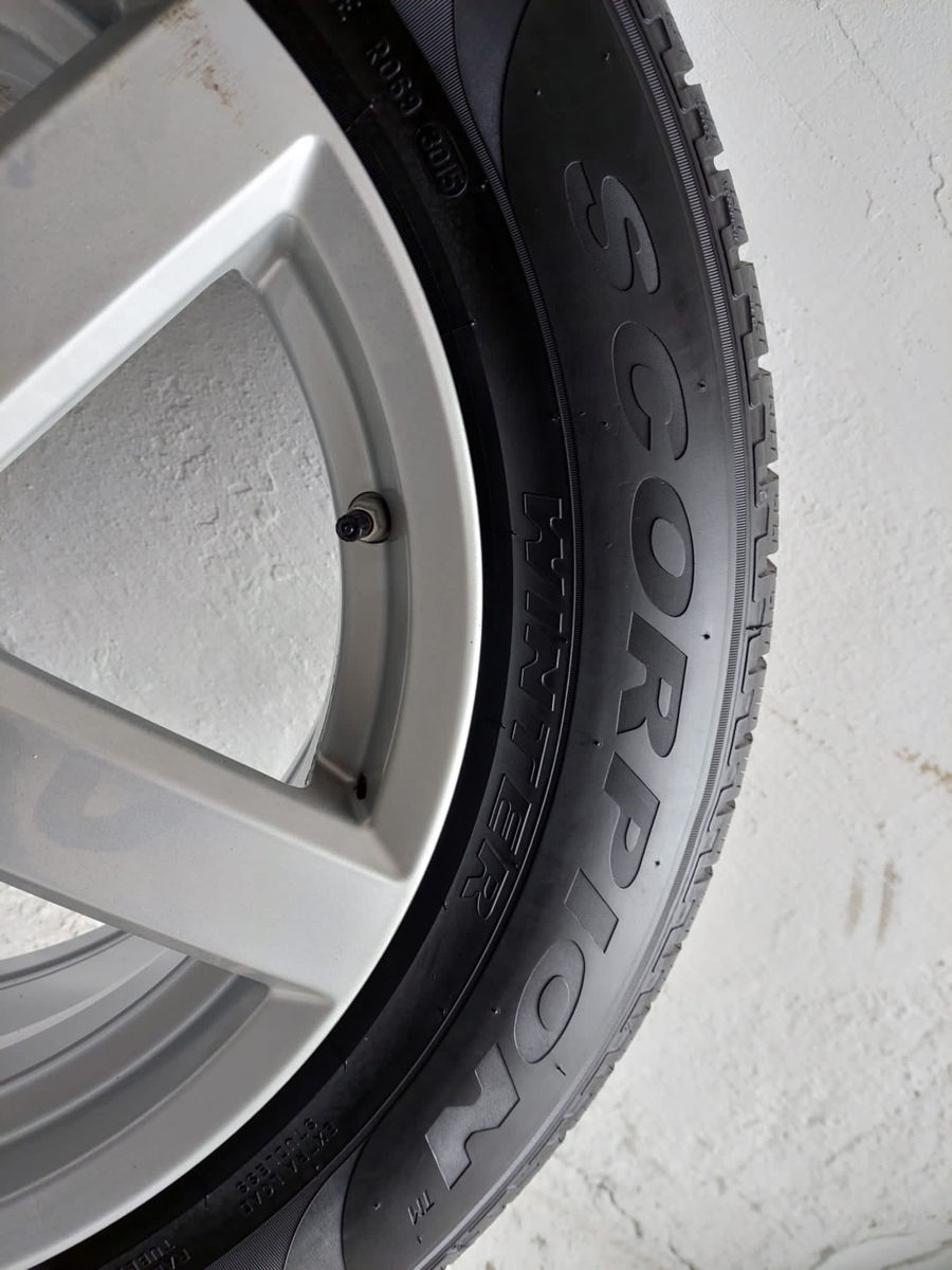 Toyota Rav4 225/65/17 Pirelli Winter foto 3