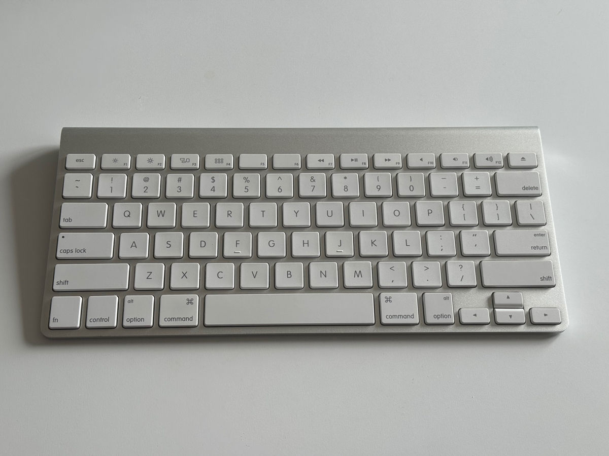 Apple Wireless Keyboard A1314 foto 0