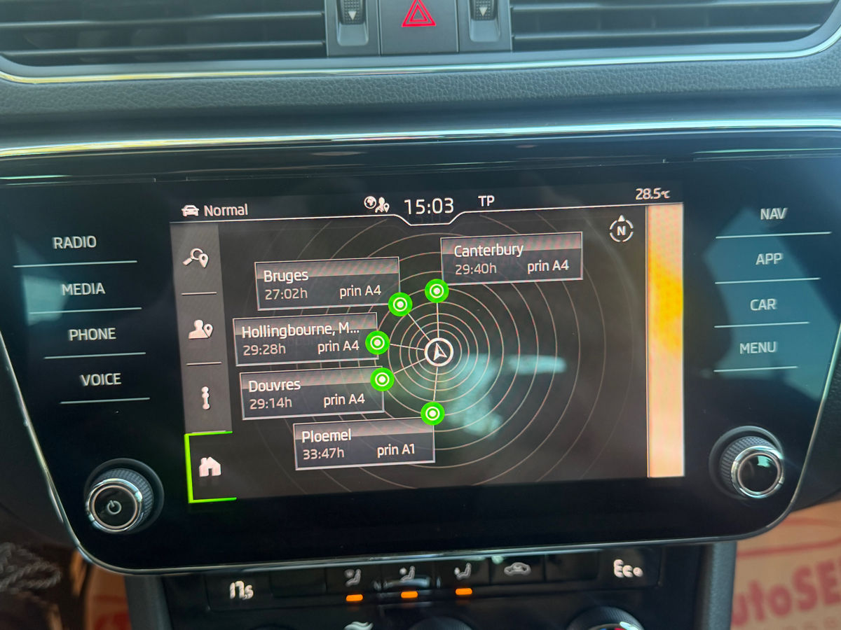 Skoda Superb 2020 photo 19