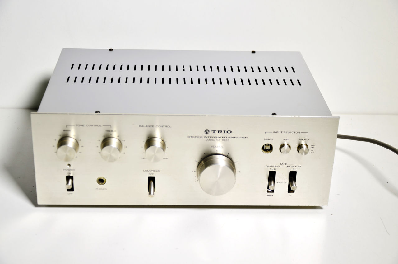 Trio 3300 (Kenwood) Vintage Hi Fi Amplifier - Усилитель с фонокорректором из личной коллекции фото 0