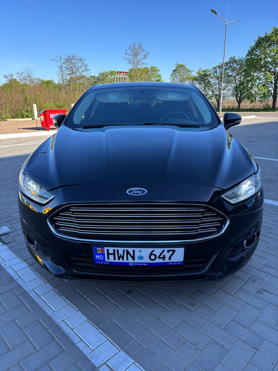 Ford Fusion фото 4