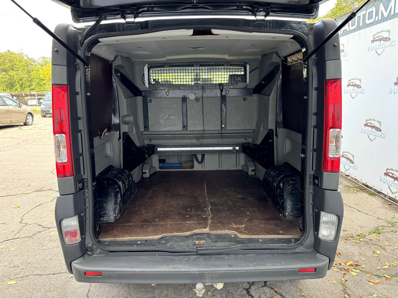 Renault Trafic 6 locuri foto 14