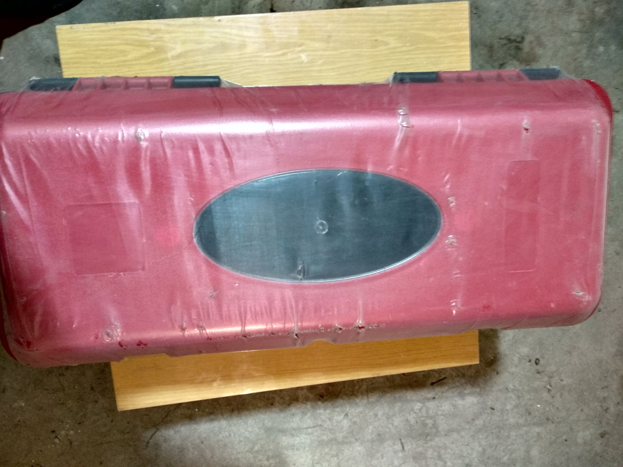 Ящик огнетушителя новый