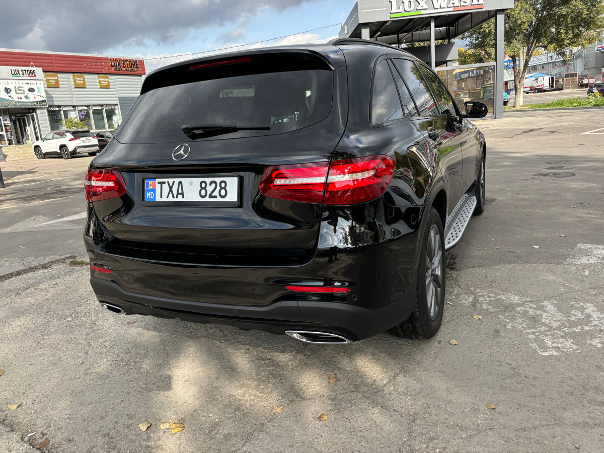 Mercedes GLC foto 3