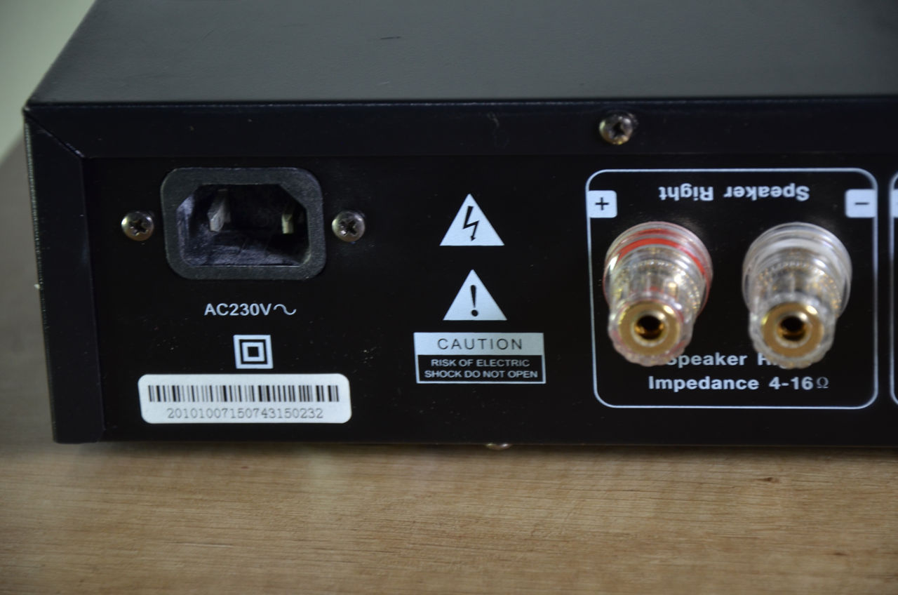 Mitchell & johnson   sap 201v hi-fi stereo amplifier / dac / phono / с 2-мя  пультами фото 7