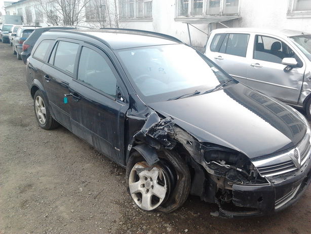 Piese auto разборка запчасти zapceasti   Opel Astra H foto 0