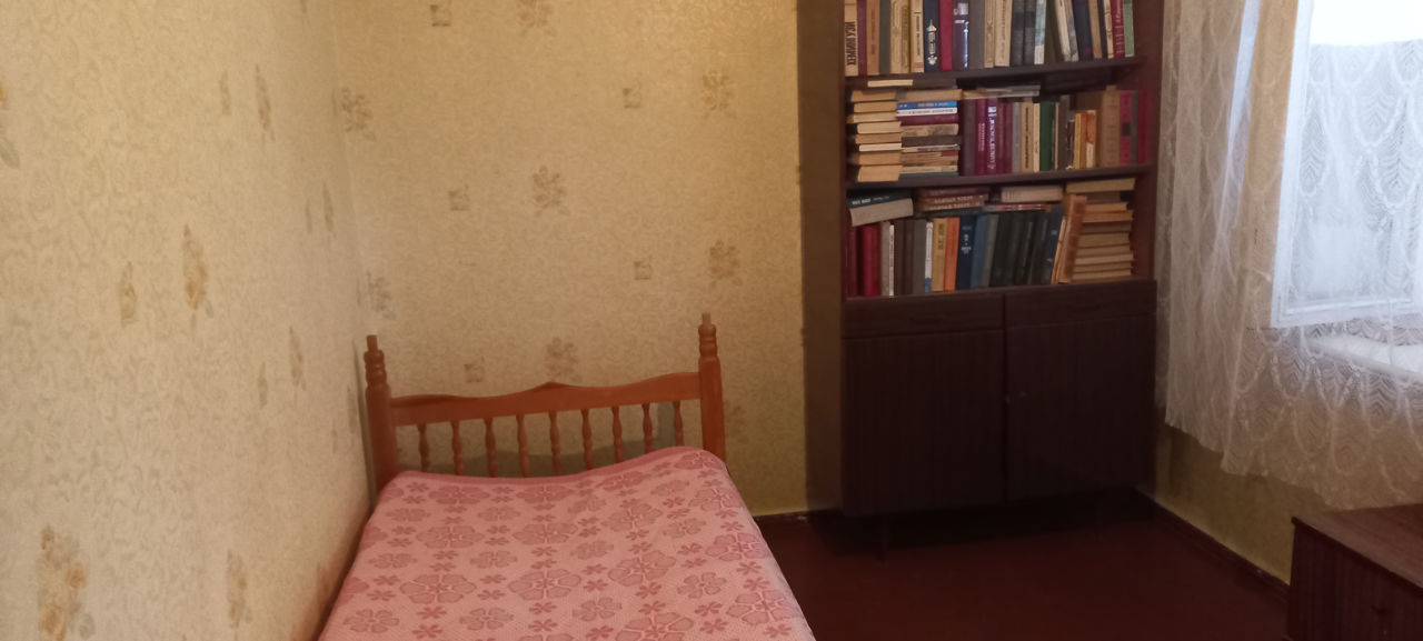 Spre vinzare casa cu suprafata de 90 m.p in s.Roscani. foto 9