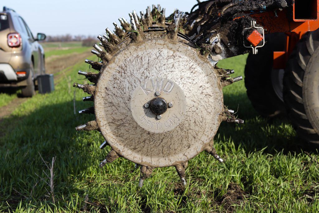 Masina agricola distribuitoare de injectat ingrasaminte lechide API-6 Cultan foto 10