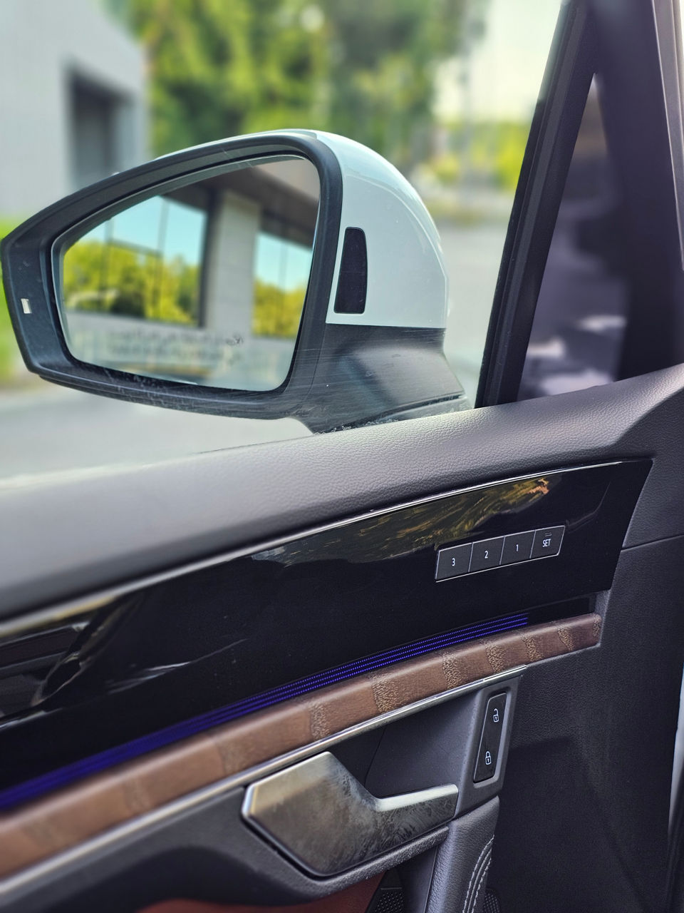 Volkswagen Touareg фото 7