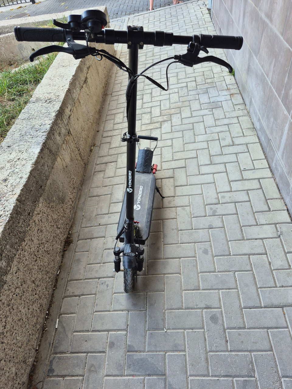Trotinetă electrica foto 3