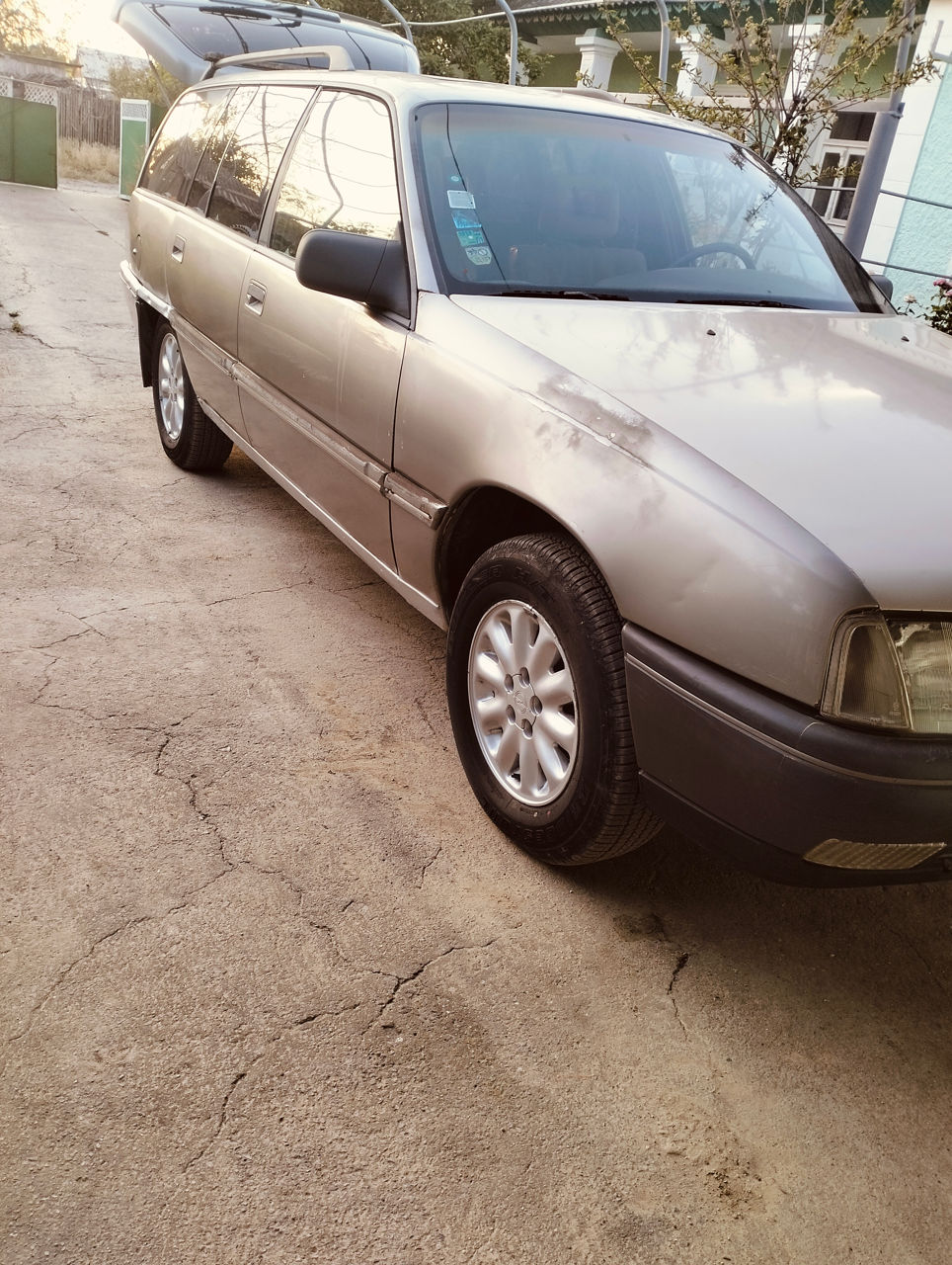 Opel Omega фото 3