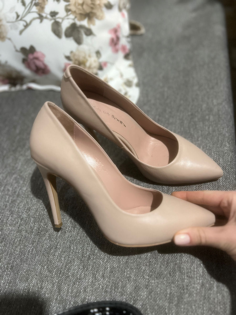 Pantofi stiletto bej foto 1