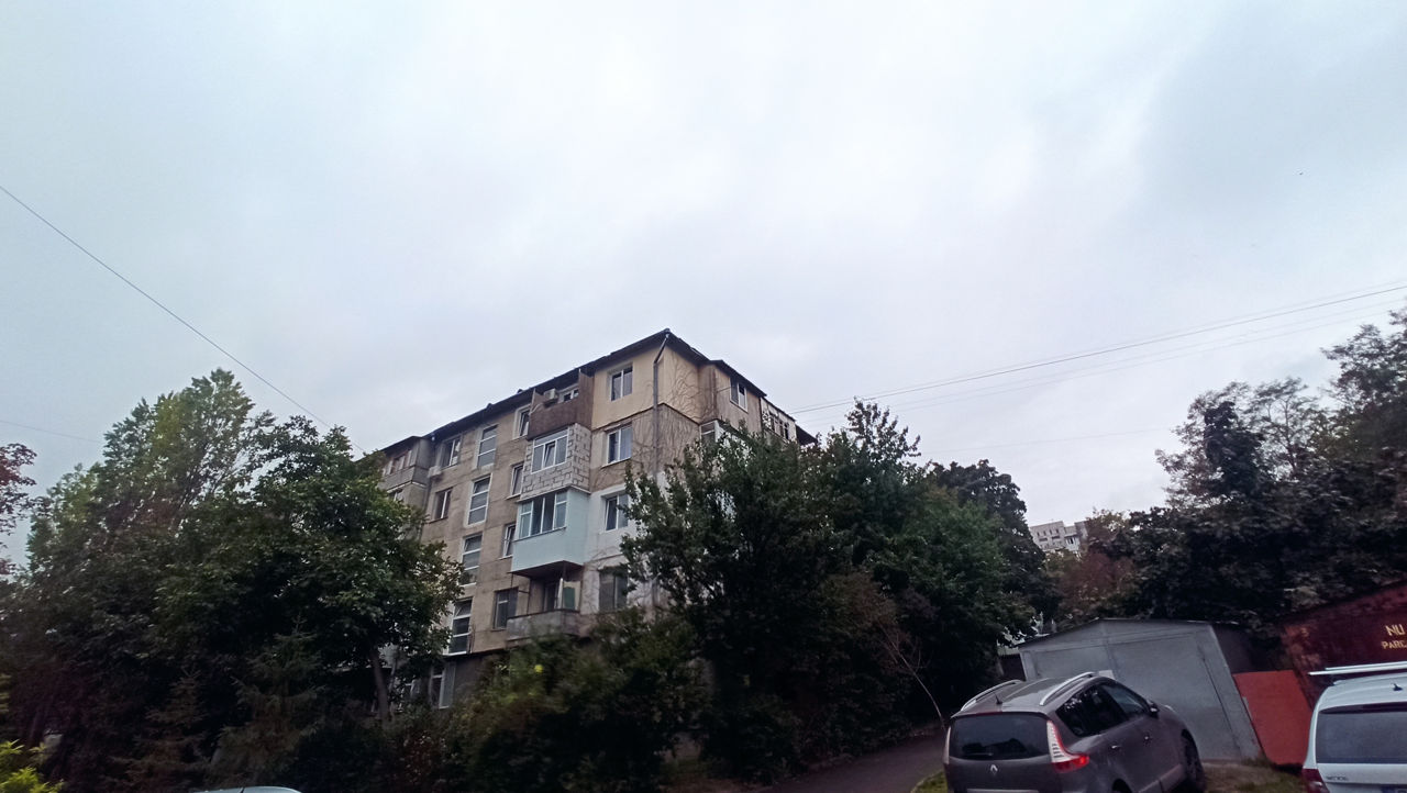 Apartament cu 3 camere, 53 m², Râșcani, Chișinău foto 1