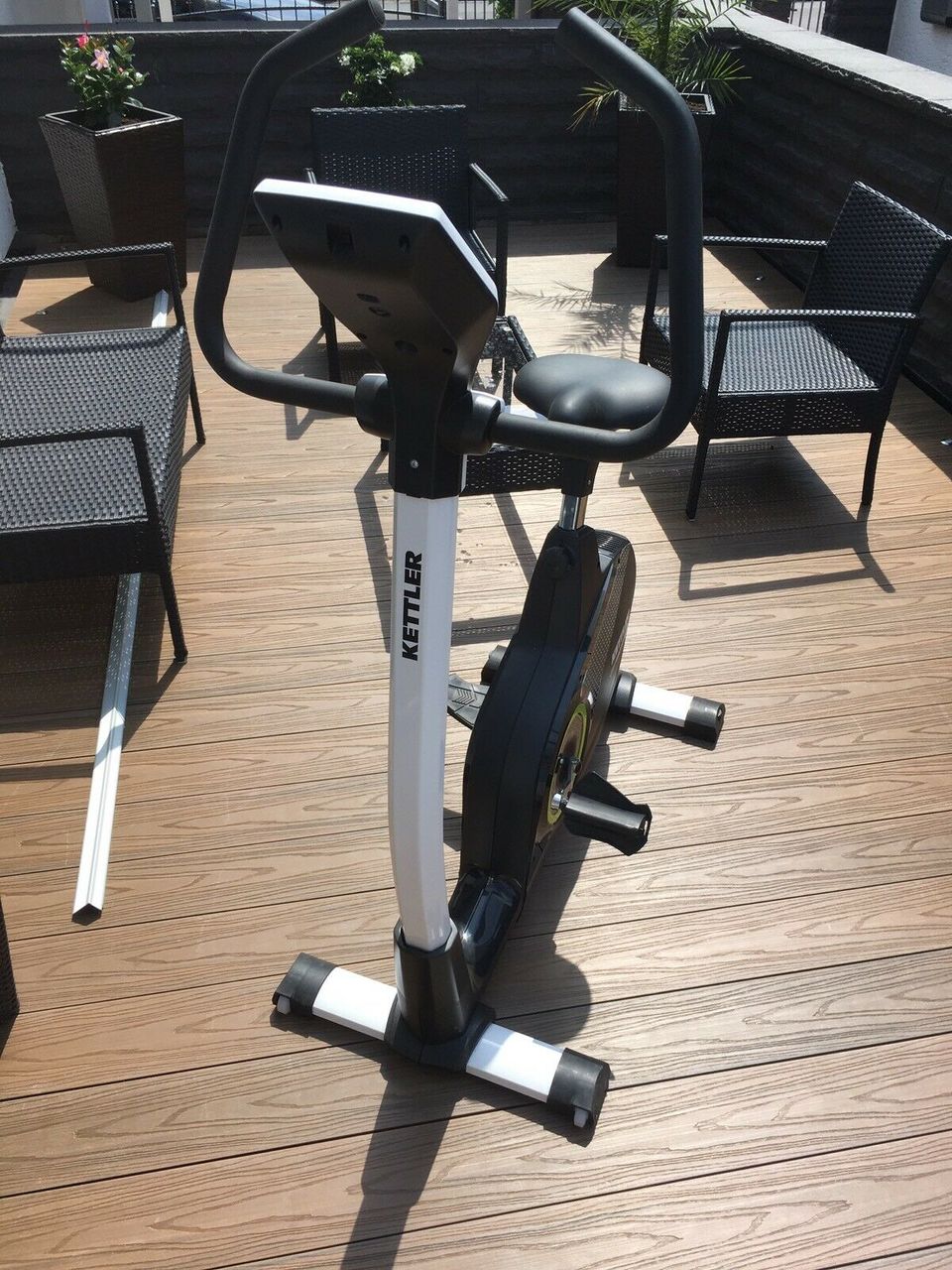 Велотренажер Kettler E1. Bicicleta fitness.