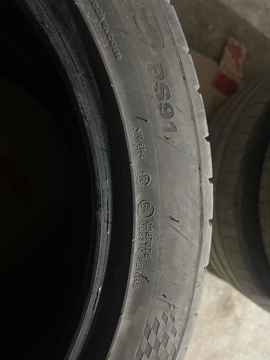 Kumho 275x40/245x45 R19 foto 3