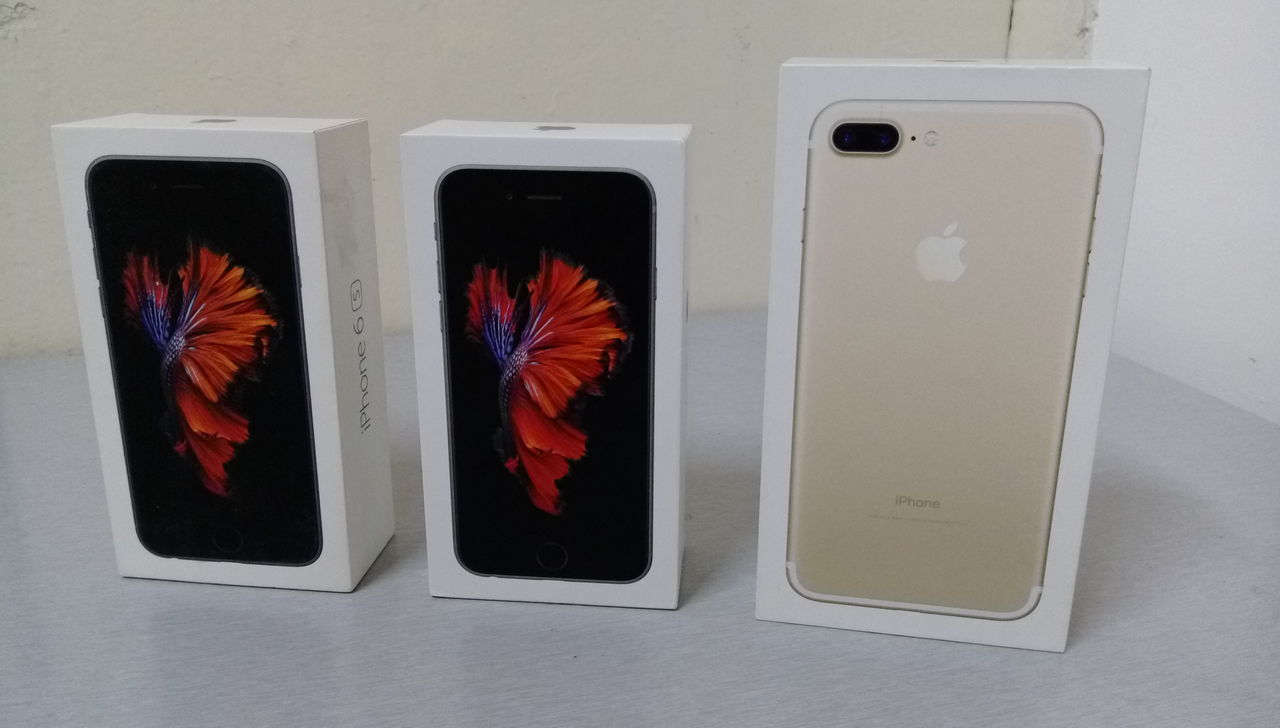 Коробка от Iphone 6S, наклейки, стекла