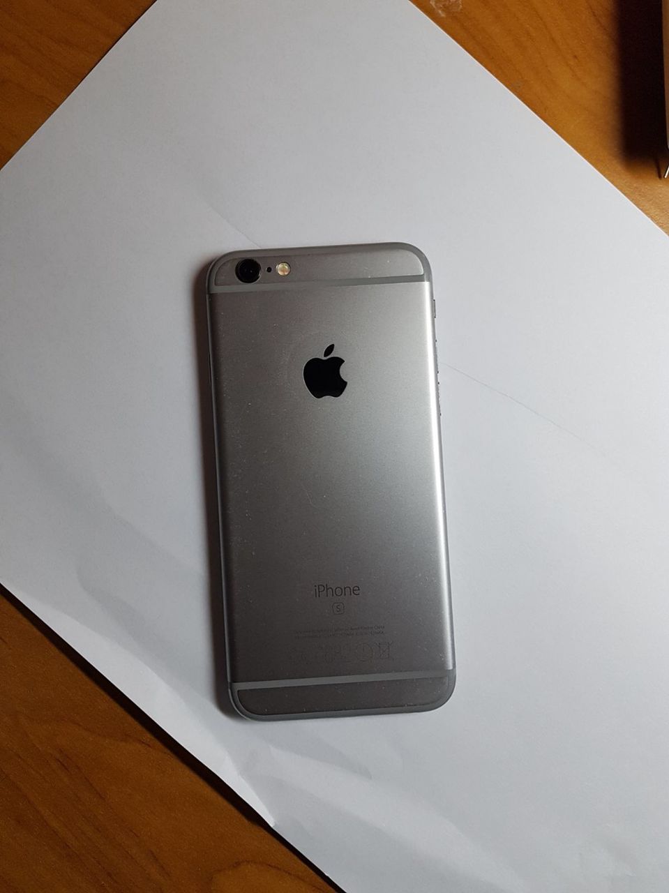 Iphone 6S 64gb.