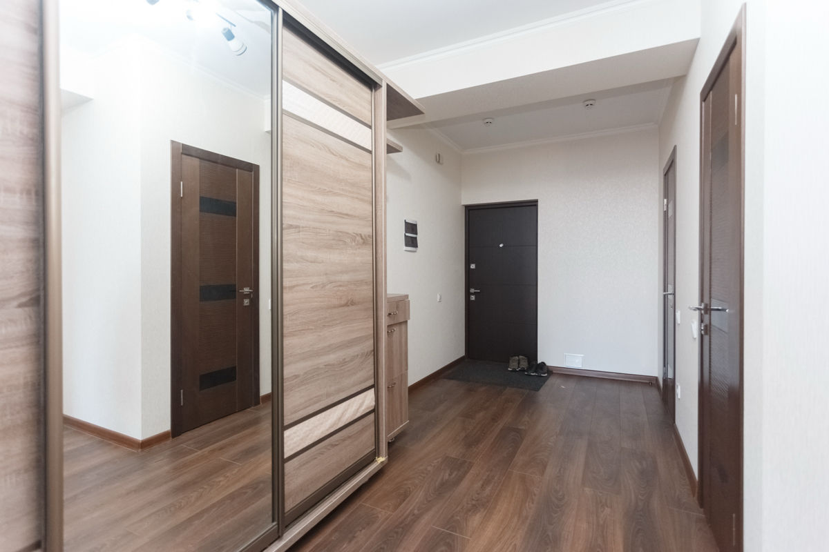 Apartament cu 3 camere,  Centru,  Chișinău,  Chișinău mun. foto 3