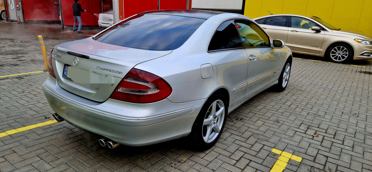 Mercedes CLK Class foto 4