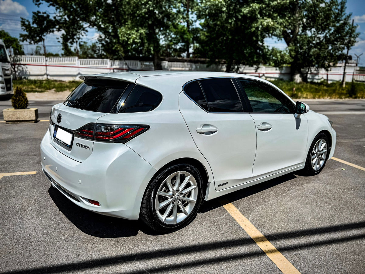 Lexus CT Series foto 9