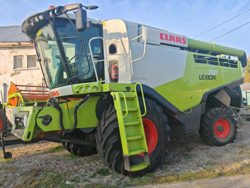 Combină Claas Lexion 750 4X4 din 2018 foto 3