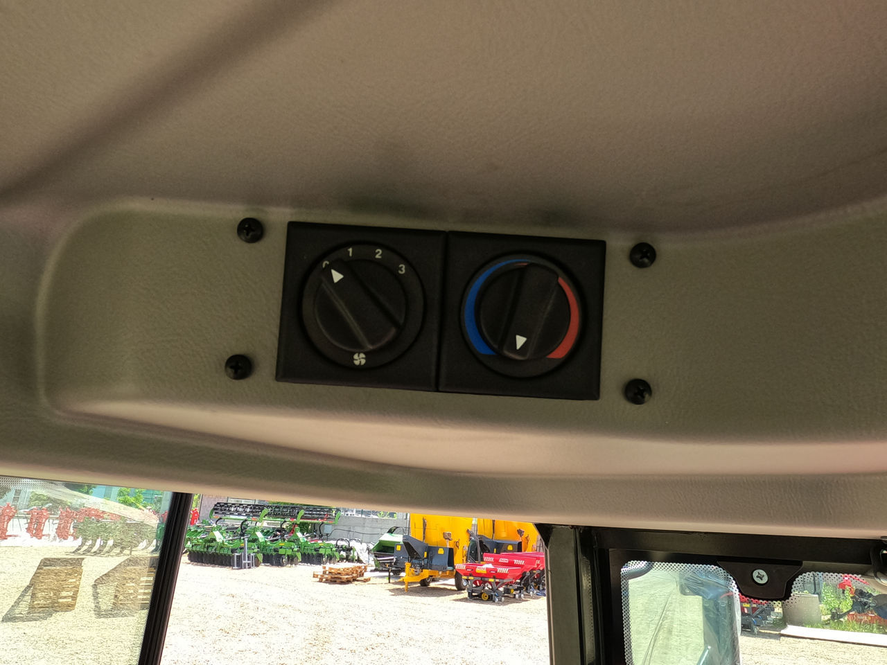 Schimba tractorul vechi pe un ArmaTrac 584E - 58 c.p. foto 12