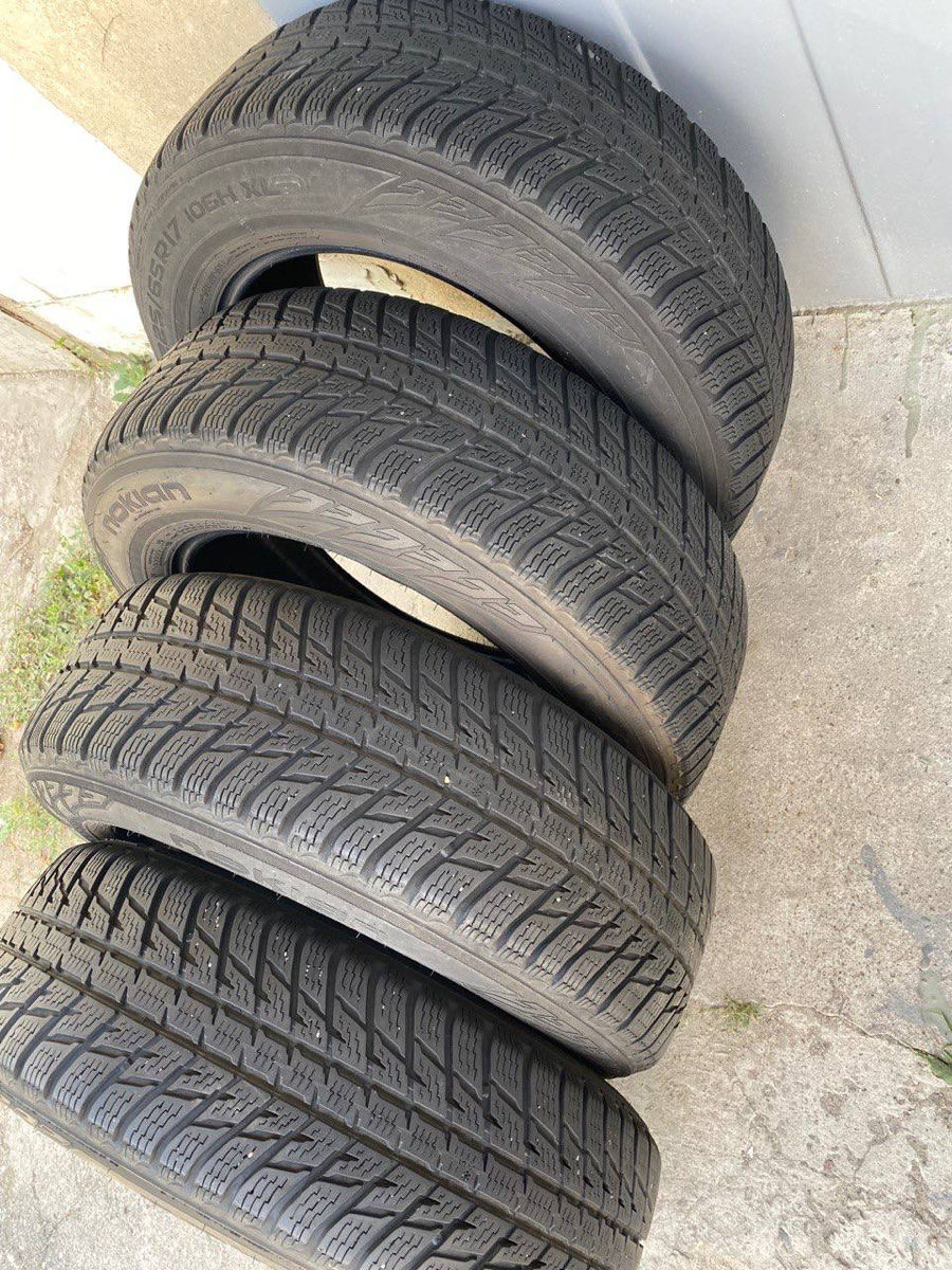 Anvelope 225/65 R17 Nokian foto 0