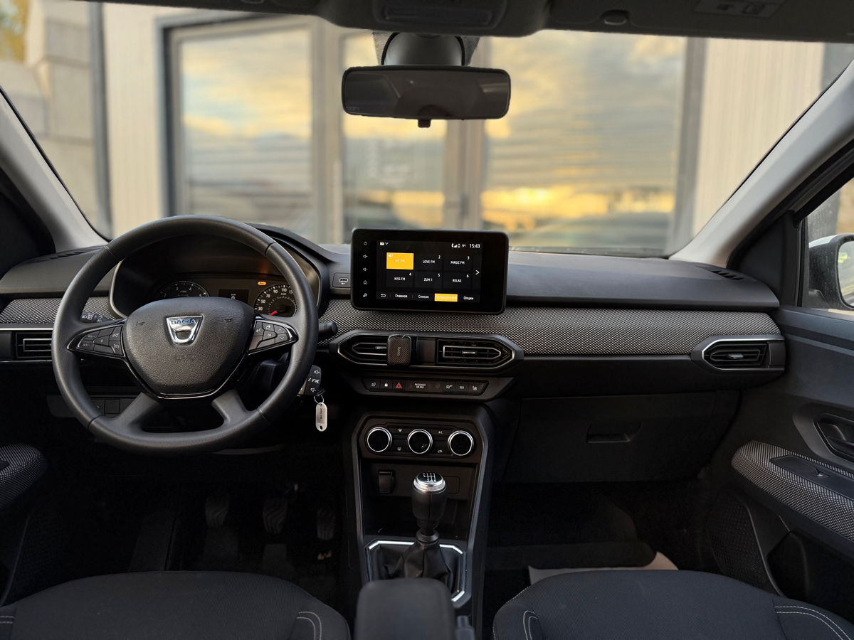 Dacia Logan / Sandero Chirie de la 300 lei  foto 1