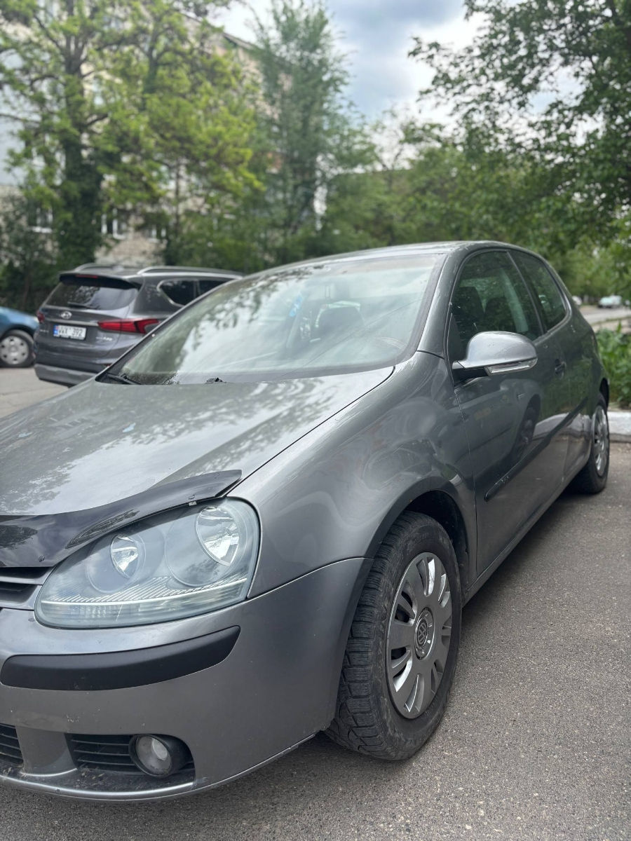 Volkswagen Golf foto 2