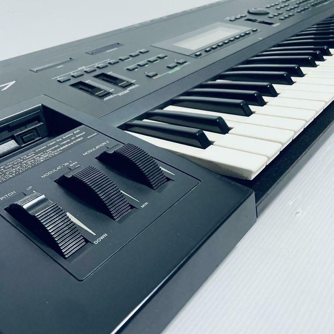 YAMAHA MM6=360euro; Yamaha SY77 fm sinthez = 770evro; Roland XP50=650evro;Roland GW-8=550euro. фото 1