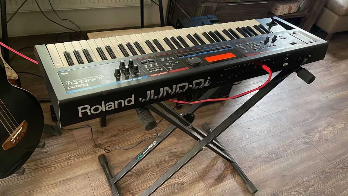 Juno Di Roland foto 0