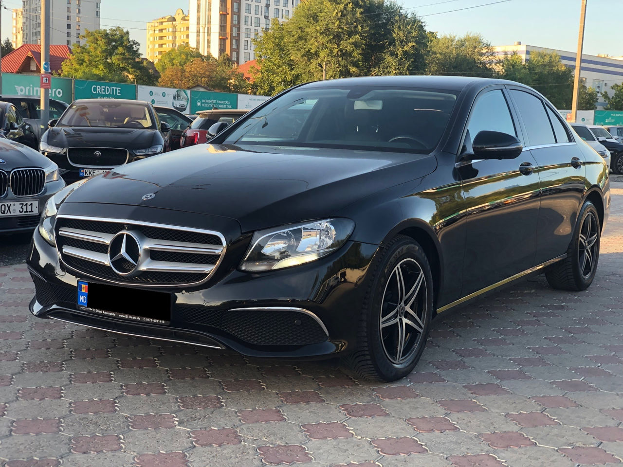 Mercedes E-Class foto 0