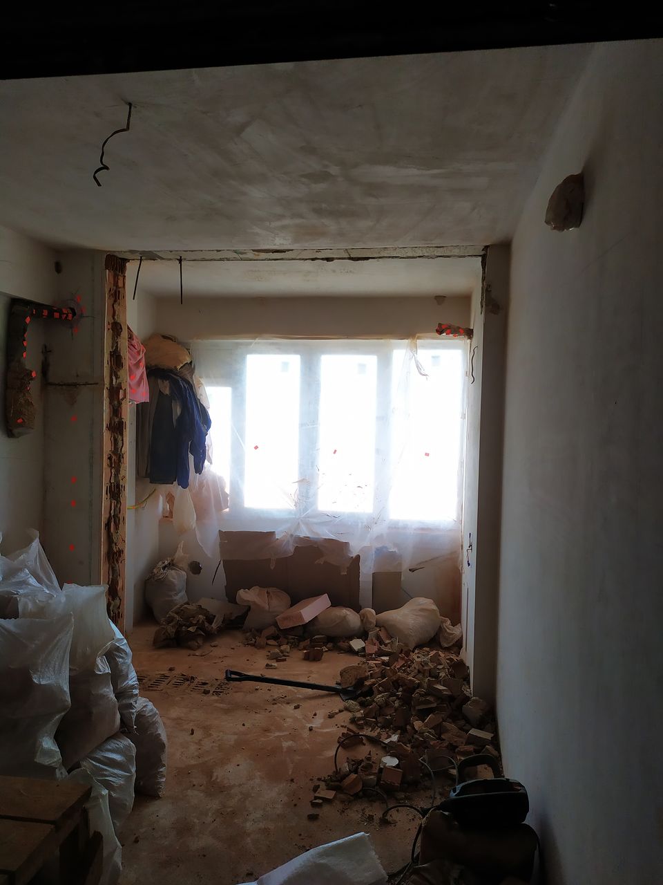 Демонтаж алмазная резка без пыли