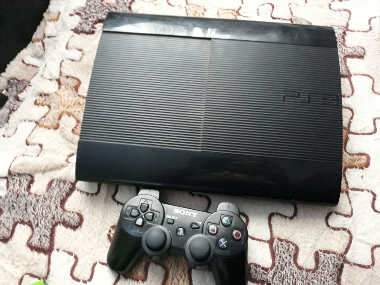 playstation 3 super slim +4 игры