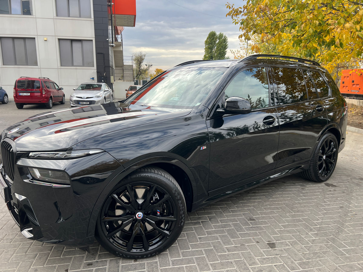 BMW X7 фото 5