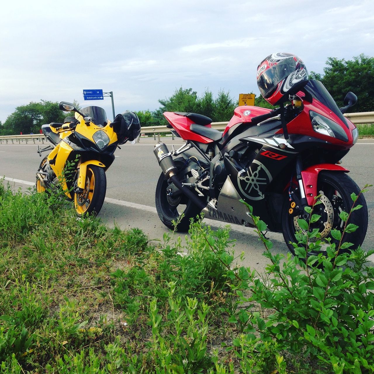 Yamaha YZF R1000