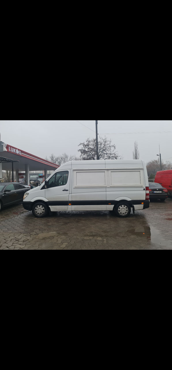 Mercedes Sprinter foto 1