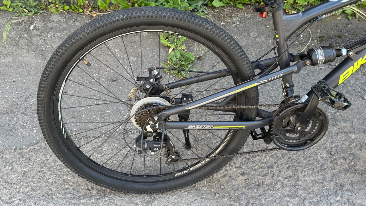 Не дорого. Горный велосипед Bikerstar Sity Cross. Настоящее немецкое качество! фото 1