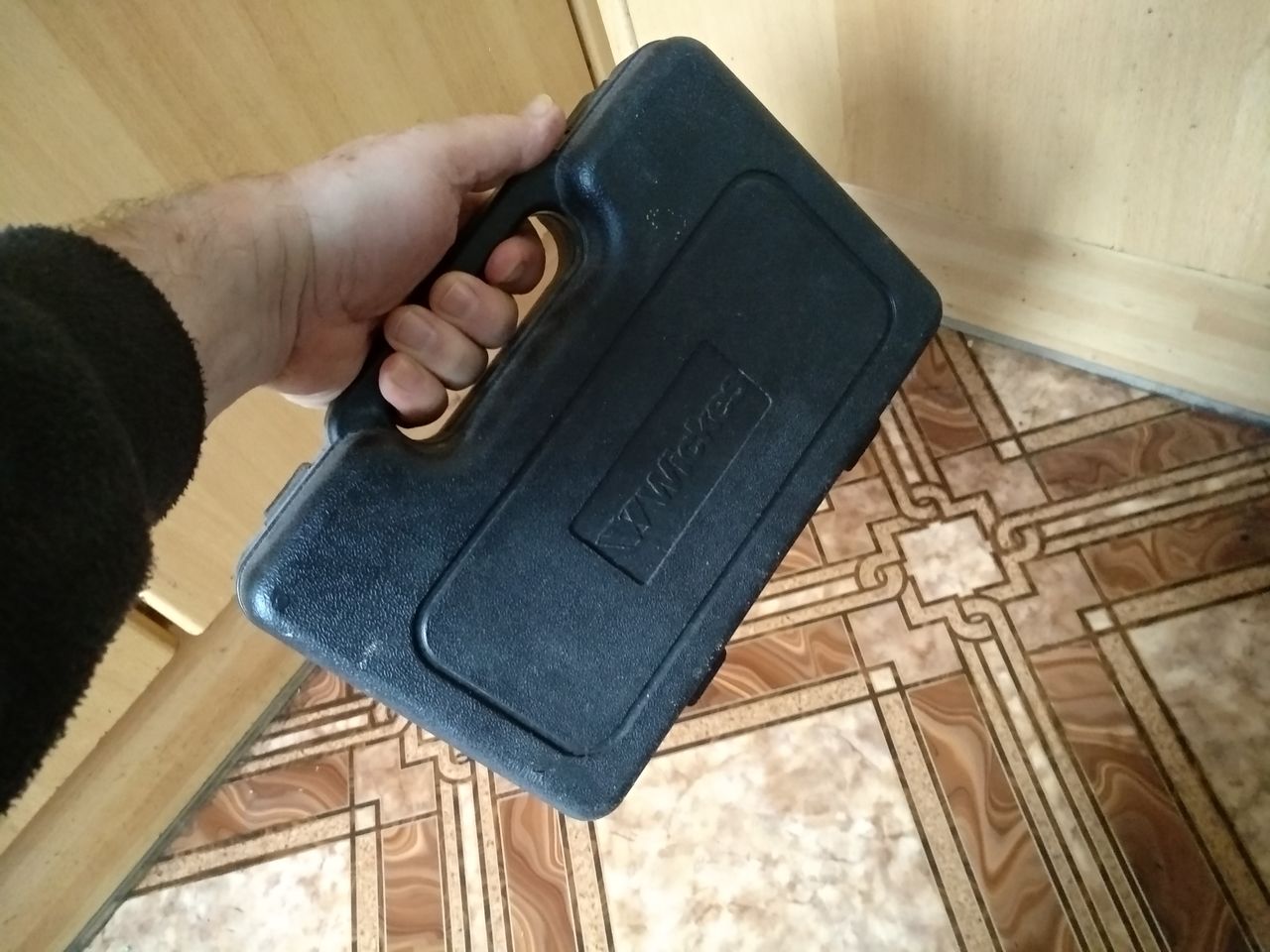 Кейс для инструмента.
