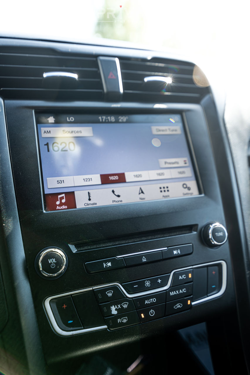 Ford Fusion 2.0 Hybrid - Cherie - Rent car - Аренда авто foto 6