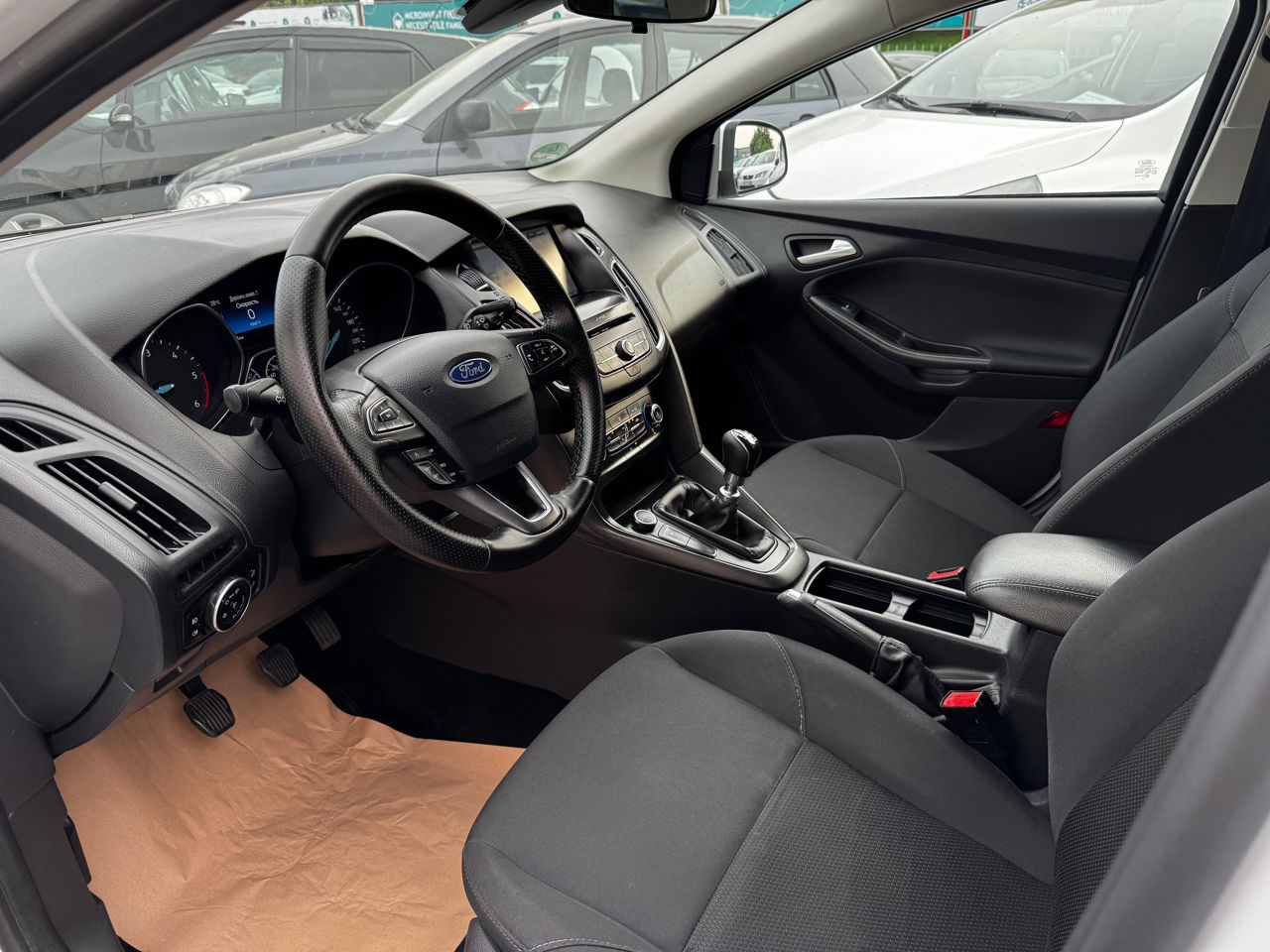 Ford Focus foto 5